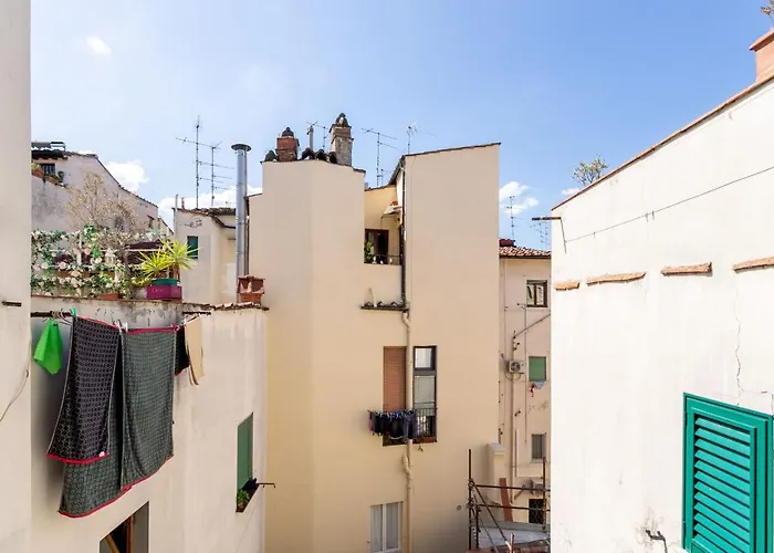 Lupi By Halldis Apartment *