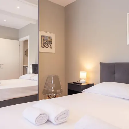 Lupi By Halldis Florenz